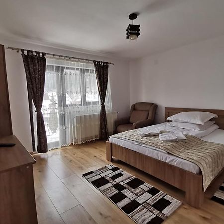 Casa Dana Olteanu Otel Moeciu De Sus Dış mekan fotoğraf
