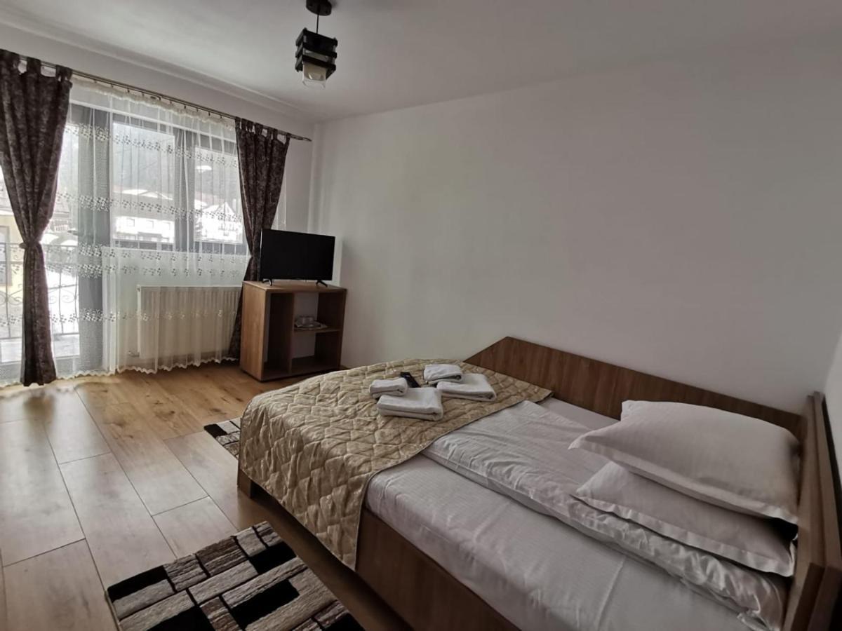 Casa Dana Olteanu Otel Moeciu De Sus Dış mekan fotoğraf